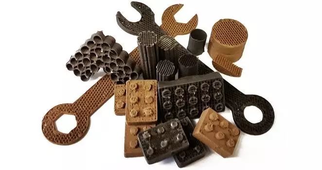 3D printing has a new raw material! It is-- soil.