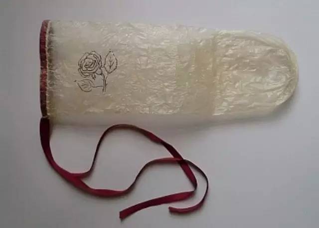 The condom of 1844 is made of sheep intestines! Want to know how it's made?